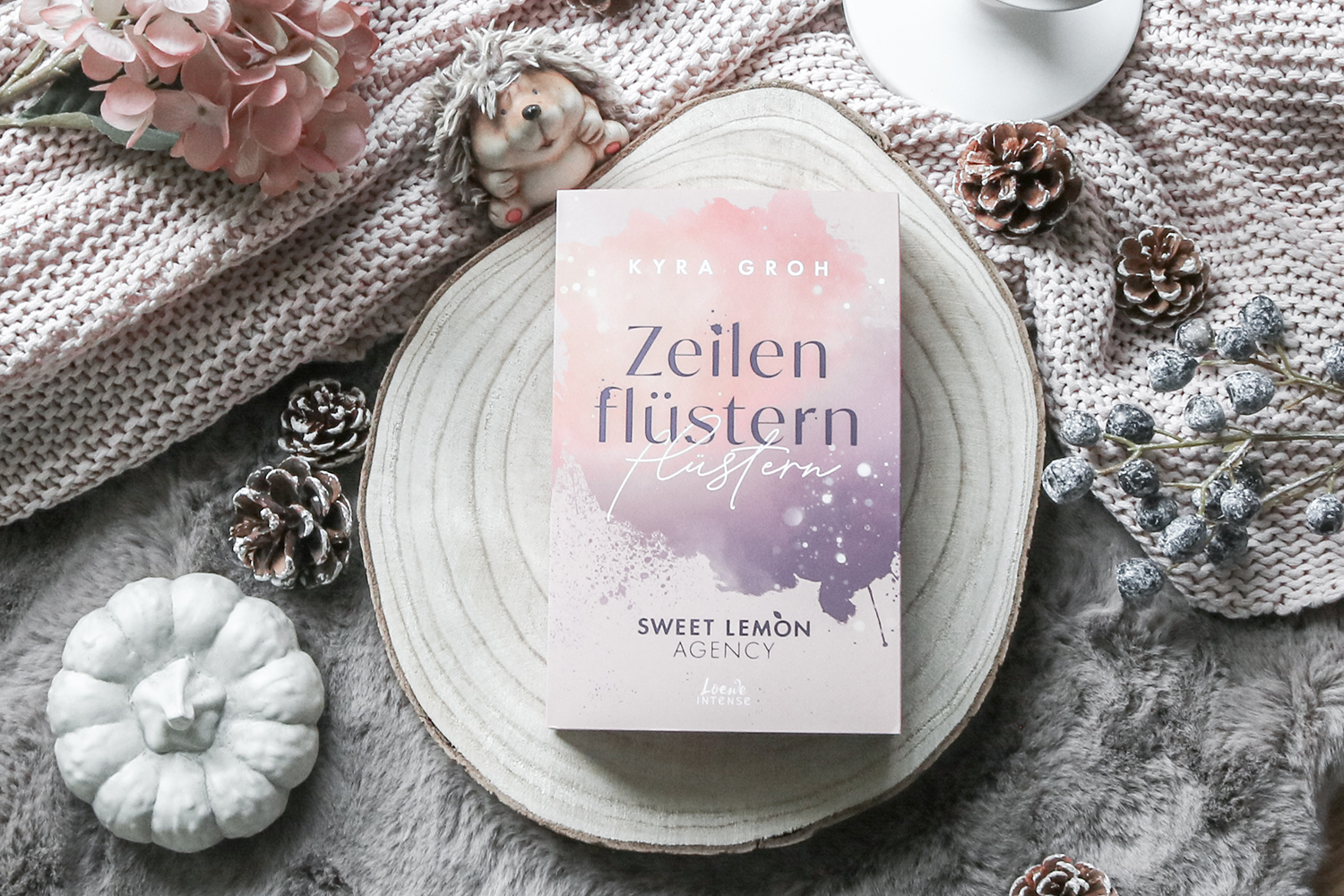 Zeilenflüstern – Kyra Groh